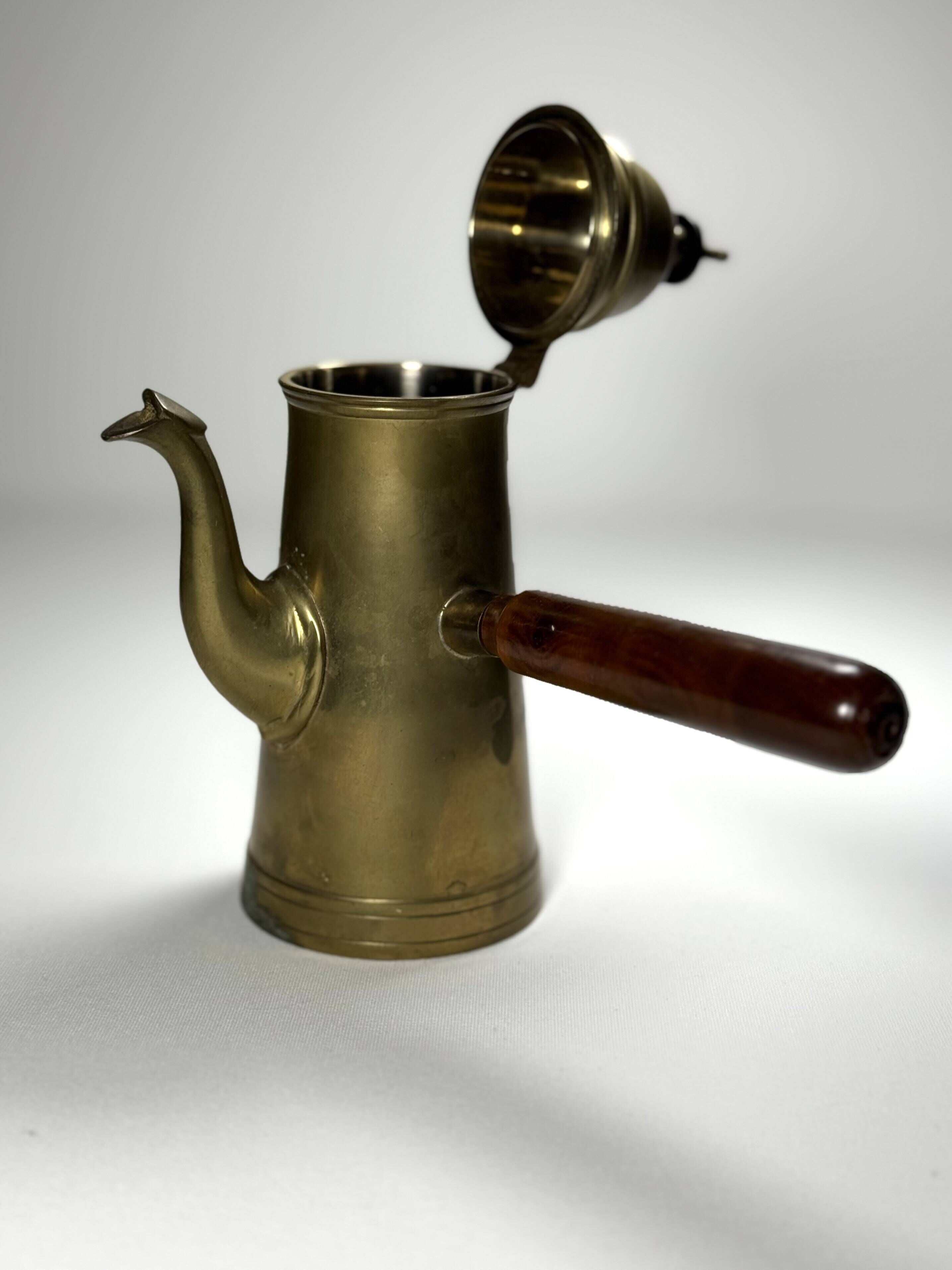 Antique oriental coffee pot, solid brass & wooden handle - 19th century Ottoman