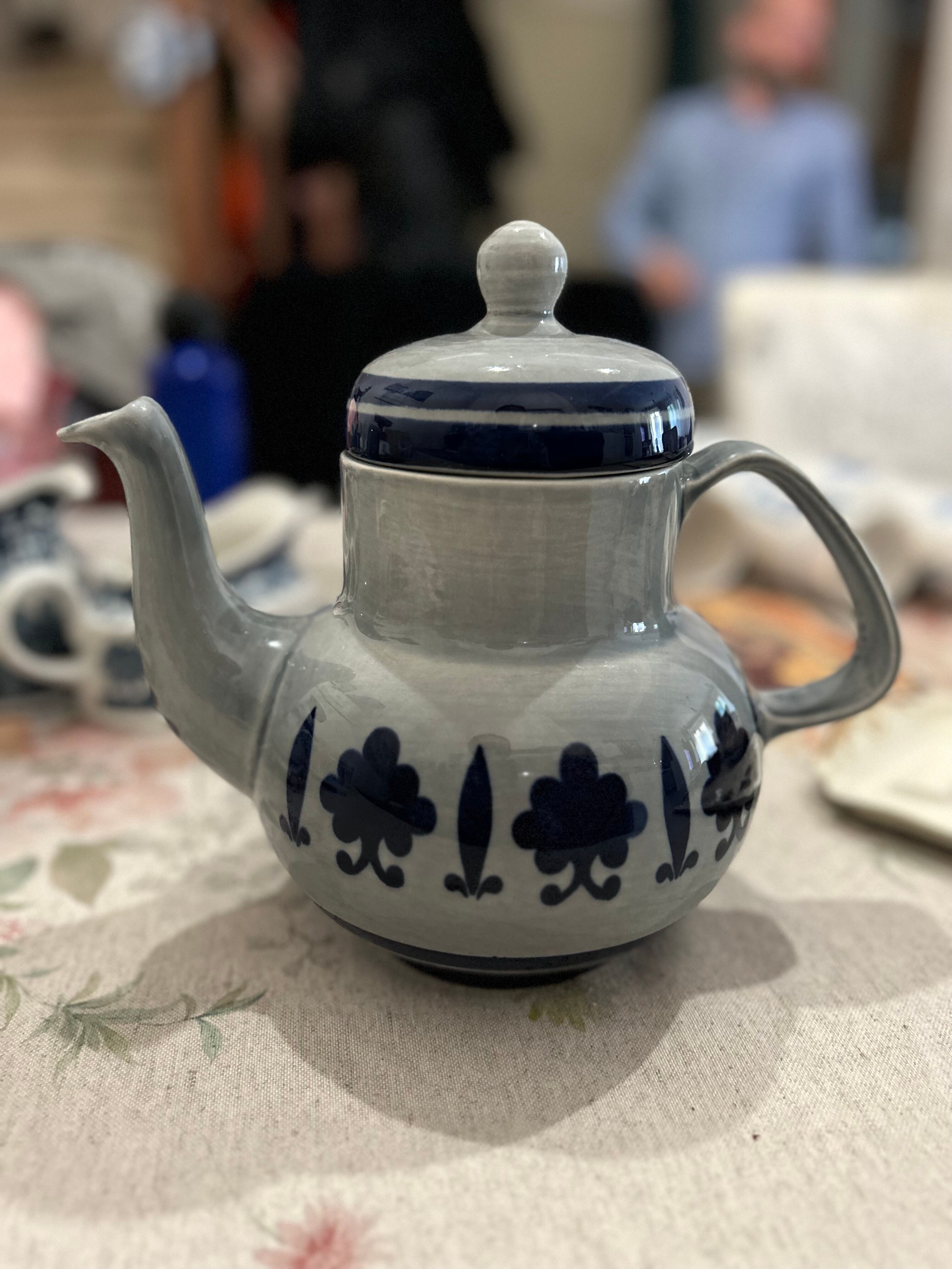 Vintage teapot boch belgium baltic