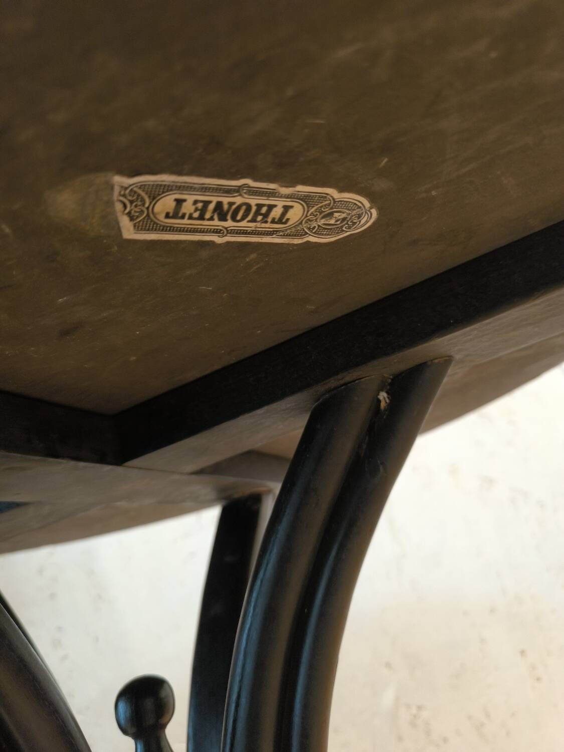 Table de bistrot Thonet