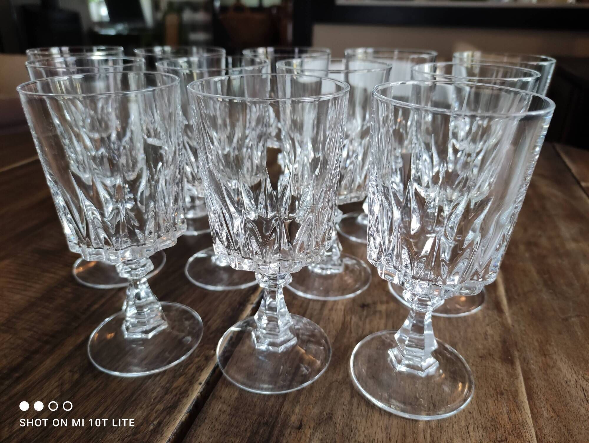 Set of 12 vintage wine glasses in chiseled crystal