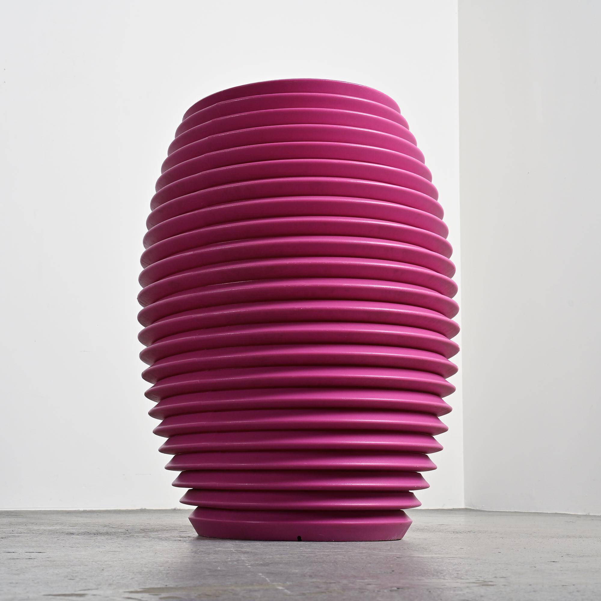 Top Pot cache-pot by Ron Arad, Serralunga, 2003