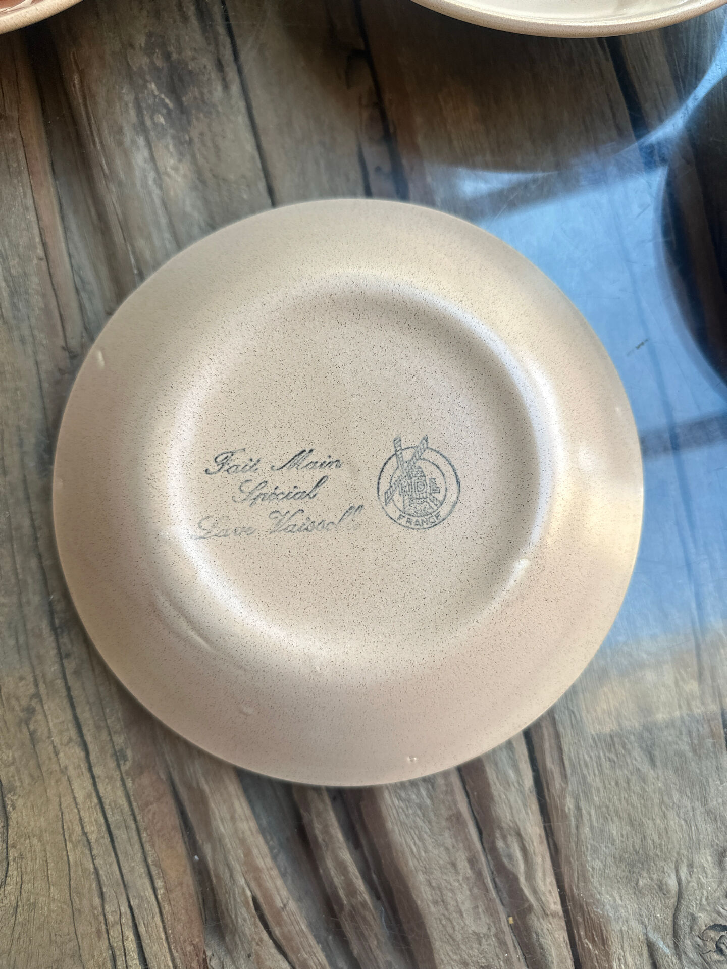 Handmade stoneware plate