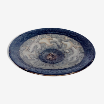 Earthenware hollow dish