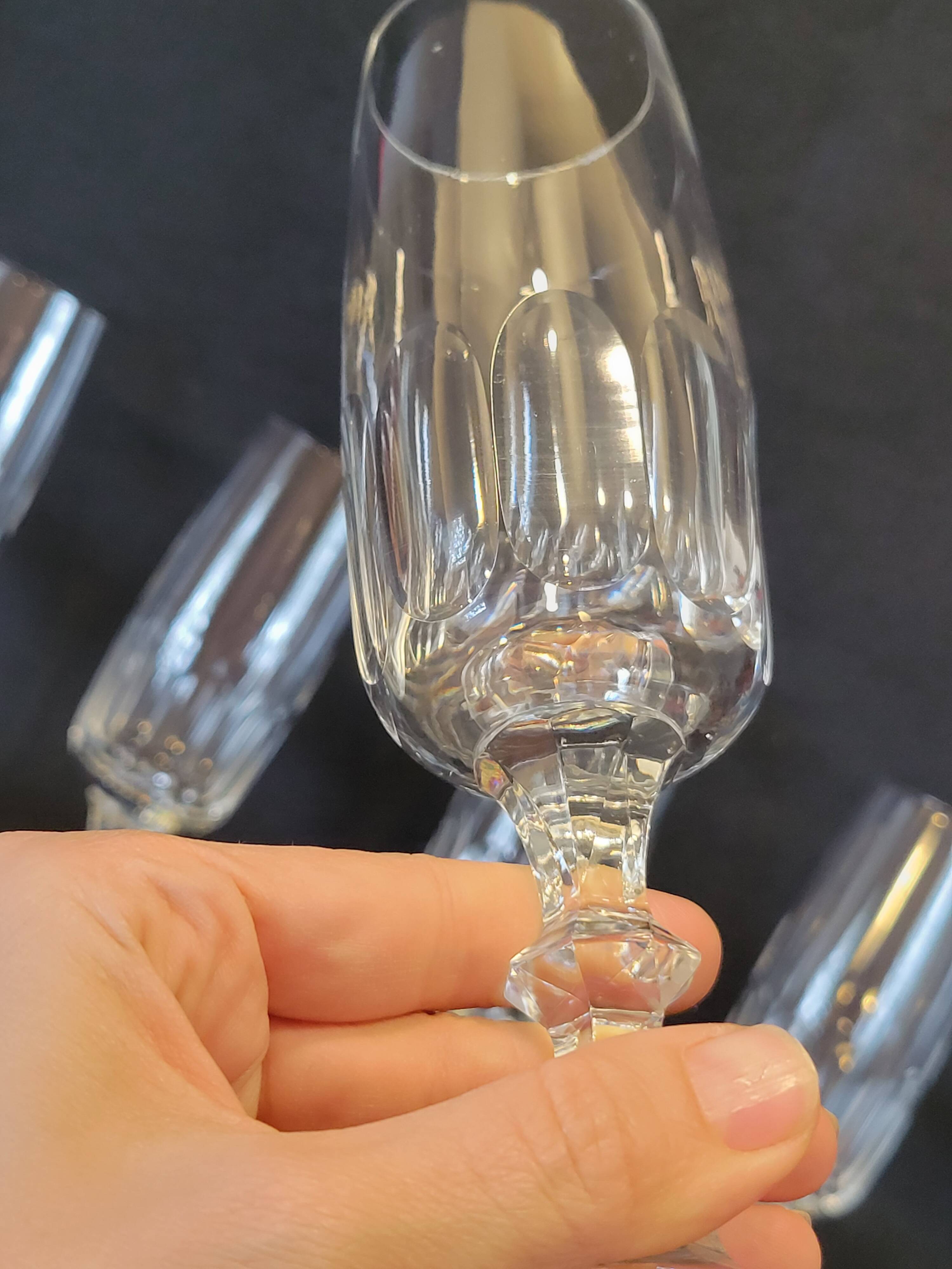 8 champagne flutes in flat cut crystal