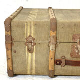 Travel trunk 30s