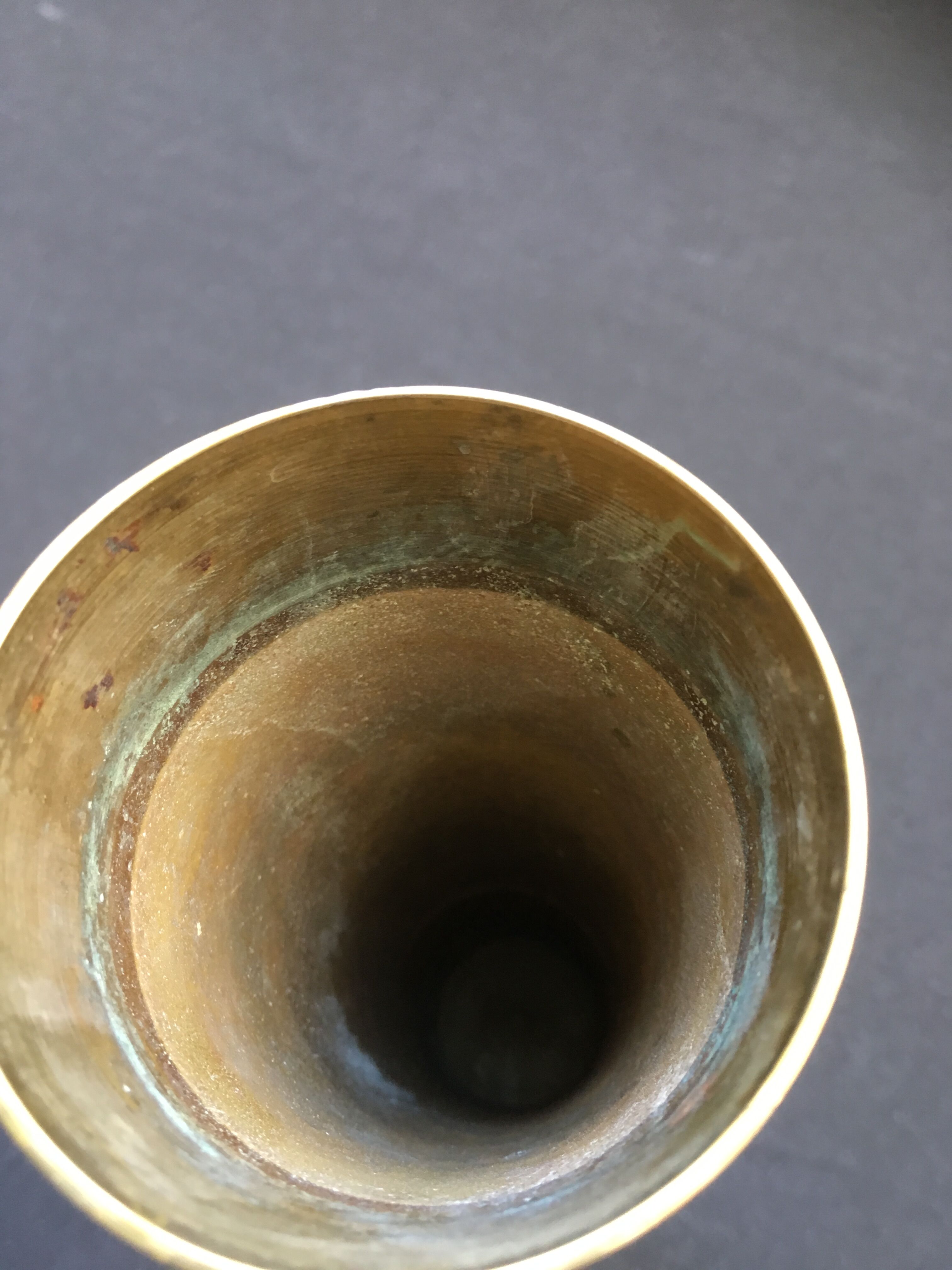 Praticality 1970 serious Golden brass vase