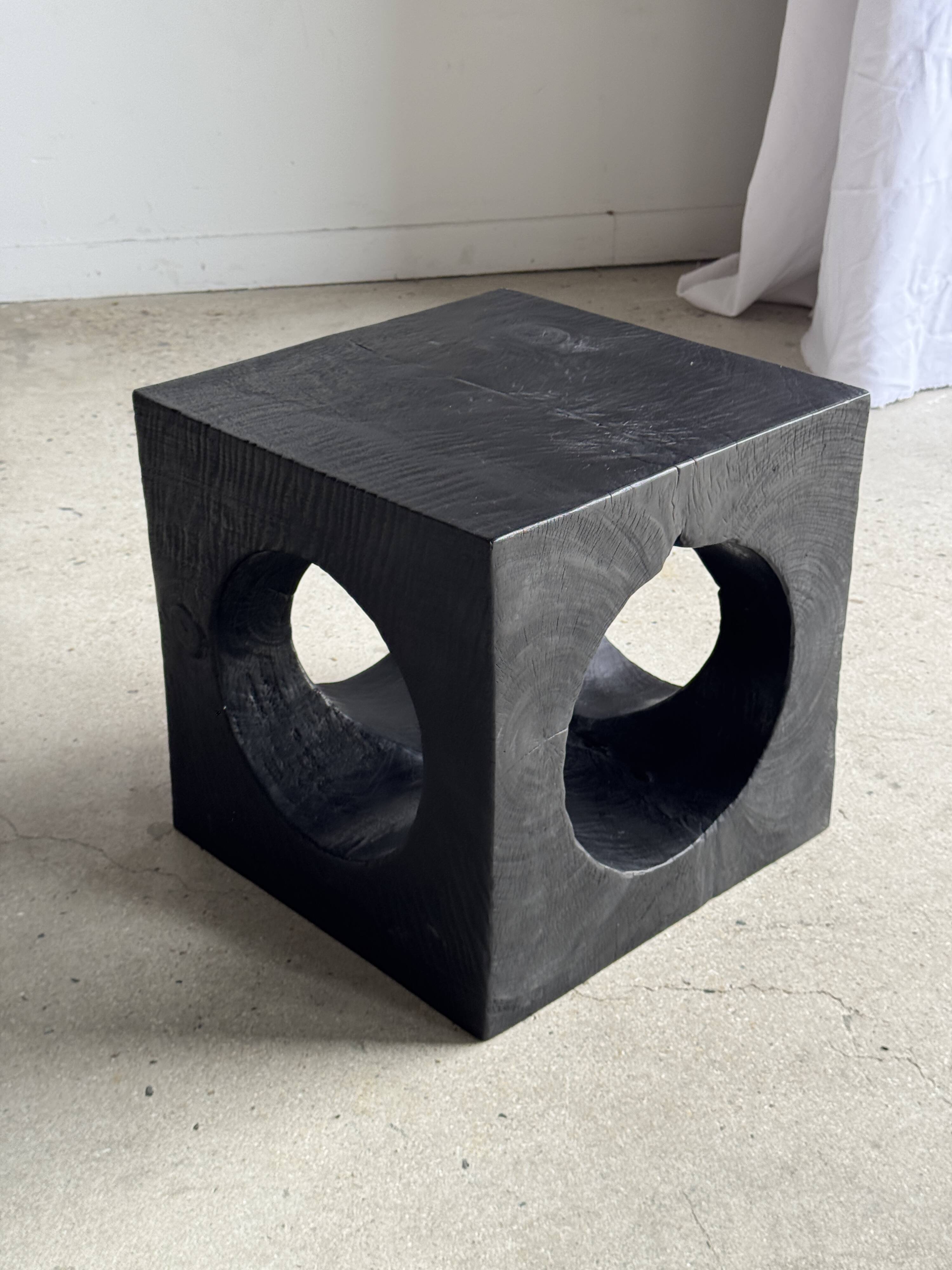 Coffee table, or openwork cubic stool H40 W40