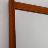 Miroir scandinave vintage en teck avec cadre rainuré