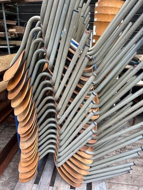 Vintage industrial chair Tubax in wood and metal