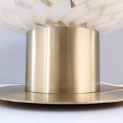 Lampe de table en verre de Murano blanc et laiton, Italie, années 1980