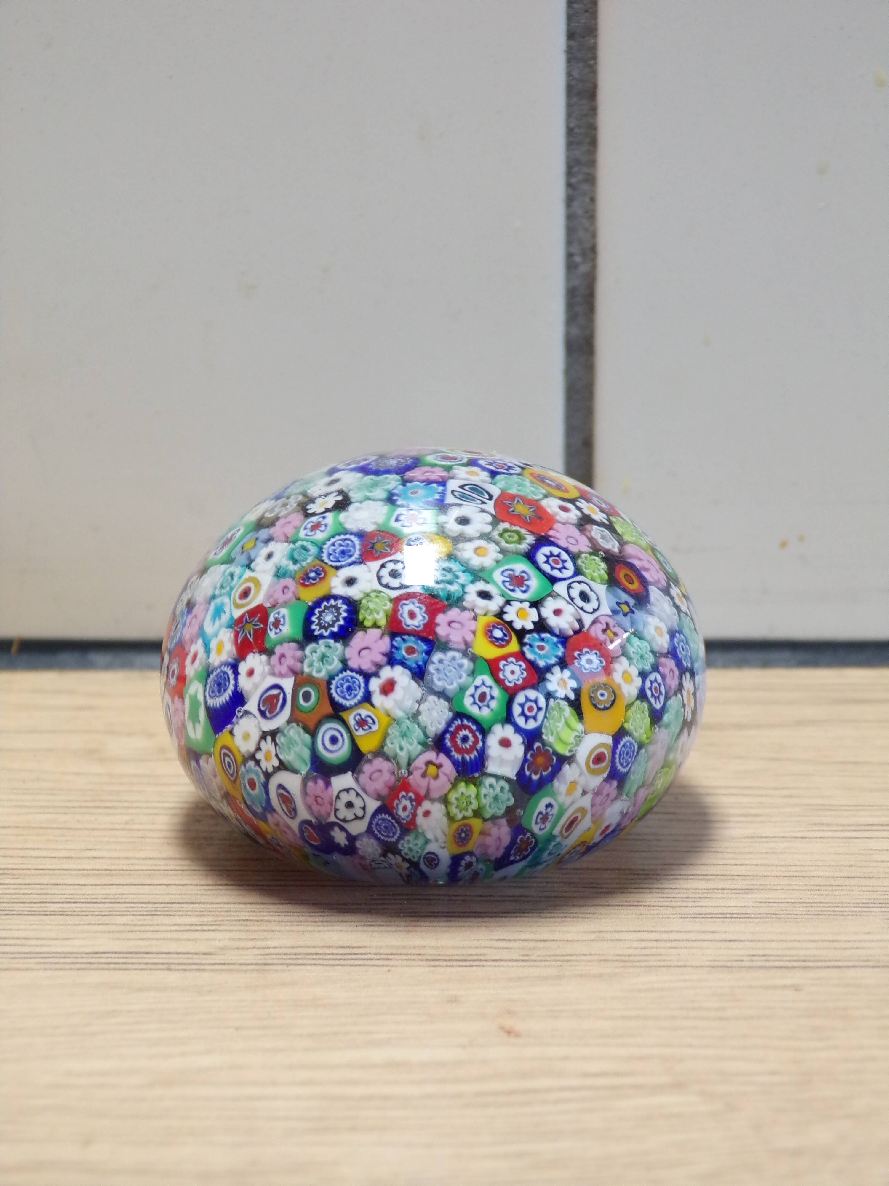 Millefiori paperweight in Murano glass Ø6cm