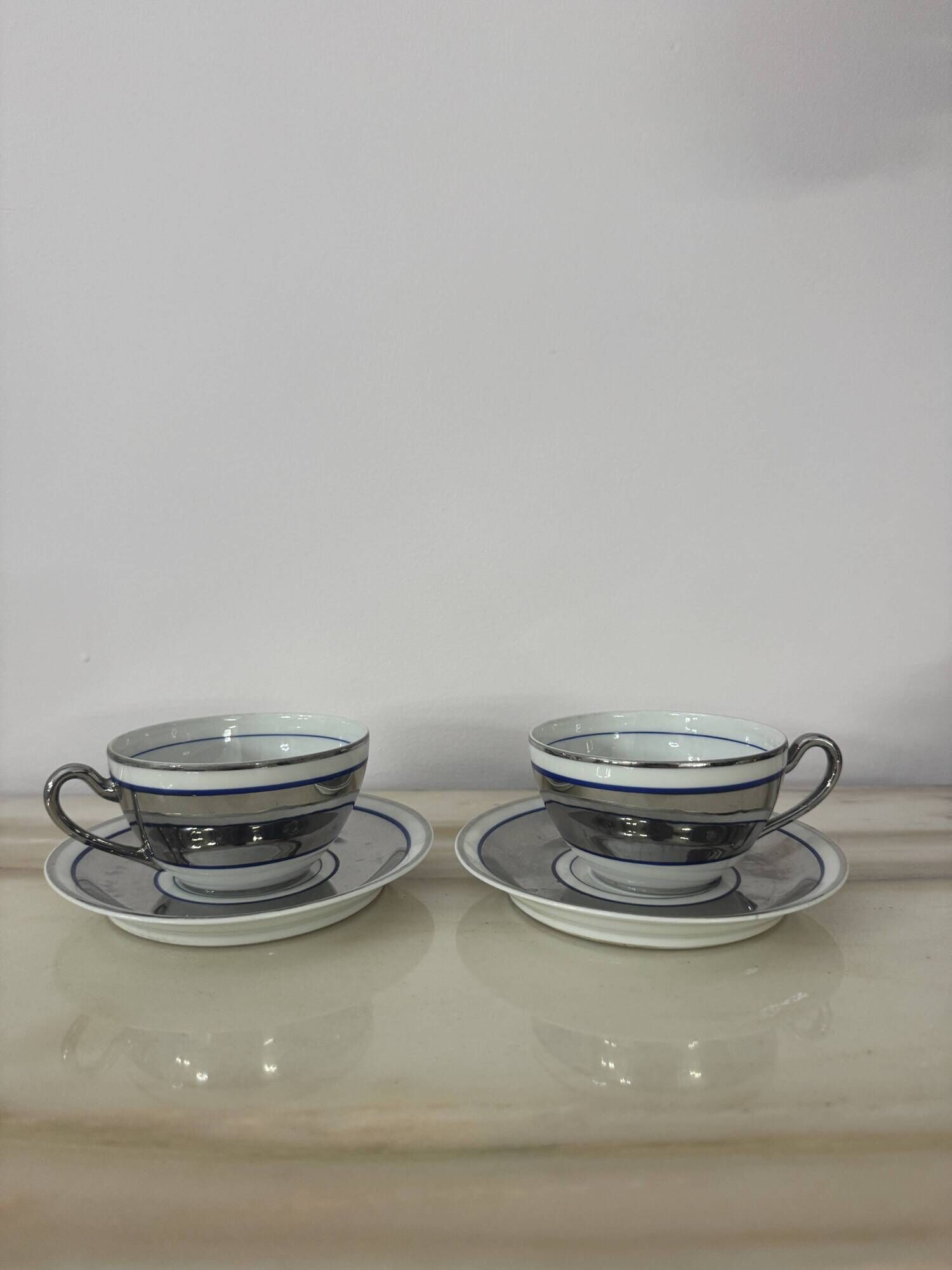 Set of 2 Limoges Chapus et Fils Porcelain Tea Cups and Saucers