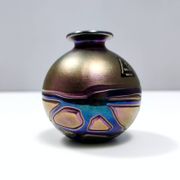 Vase en verre opalescent de Mdina, Malte
