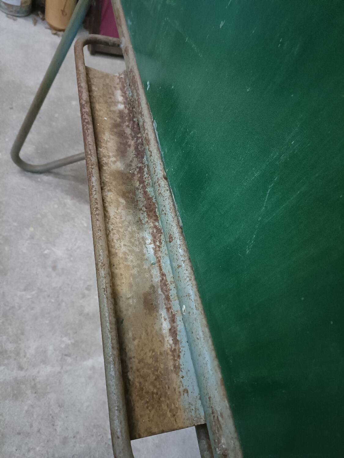 School blackboard from the 50s, rotating blackboard