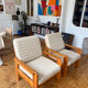 Paire de fauteuils en pin vintage 