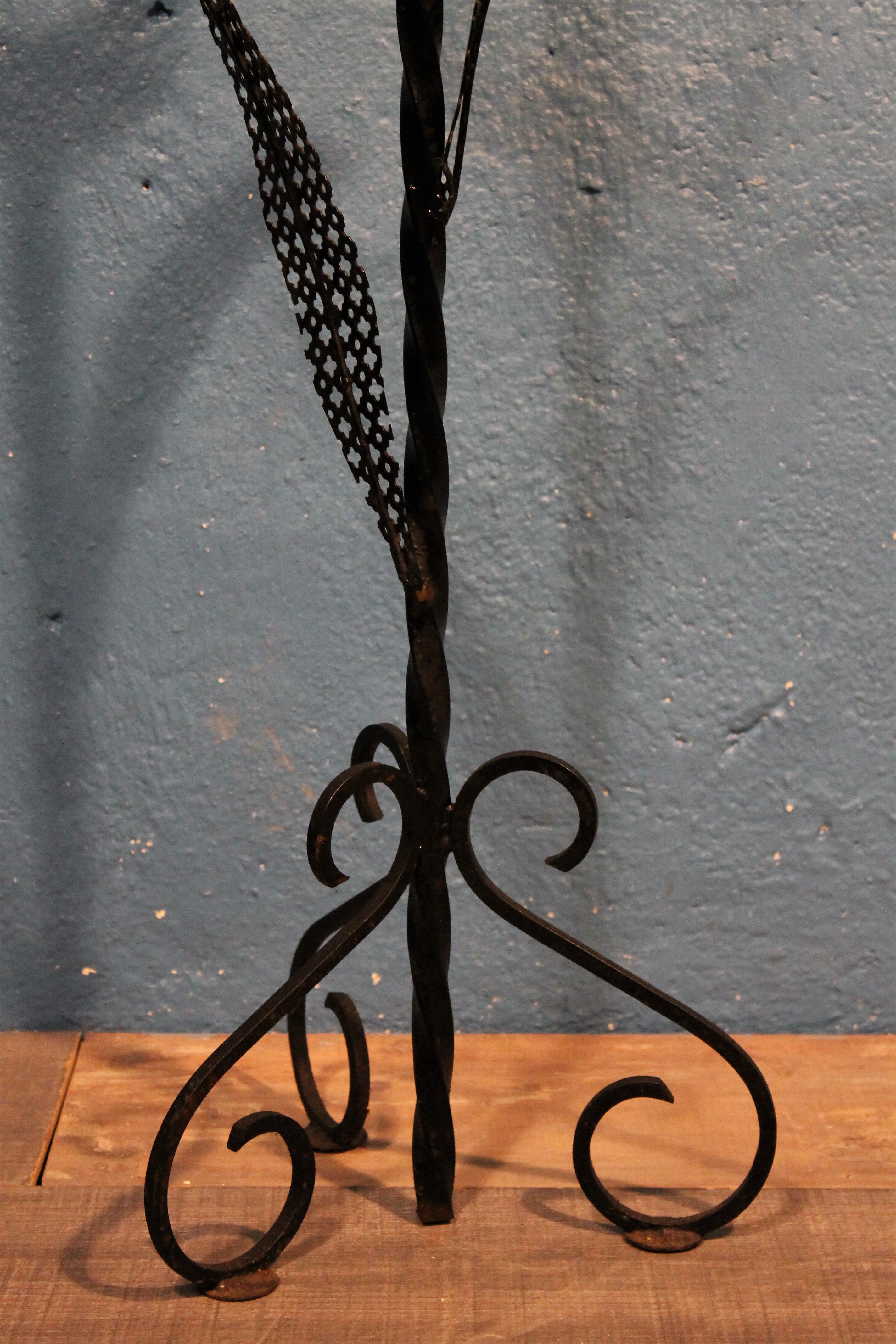 Plant holder "flower" perforated metal 1950