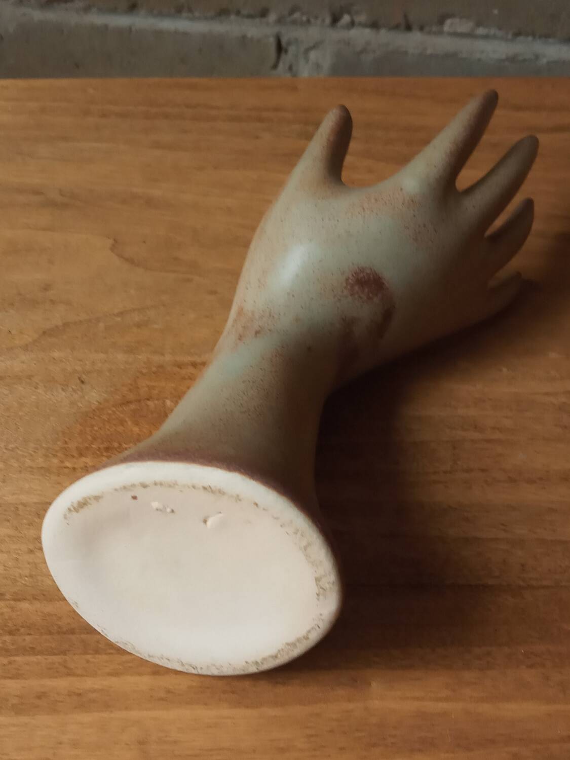 Handmade ceramic soliflore ring sizer
