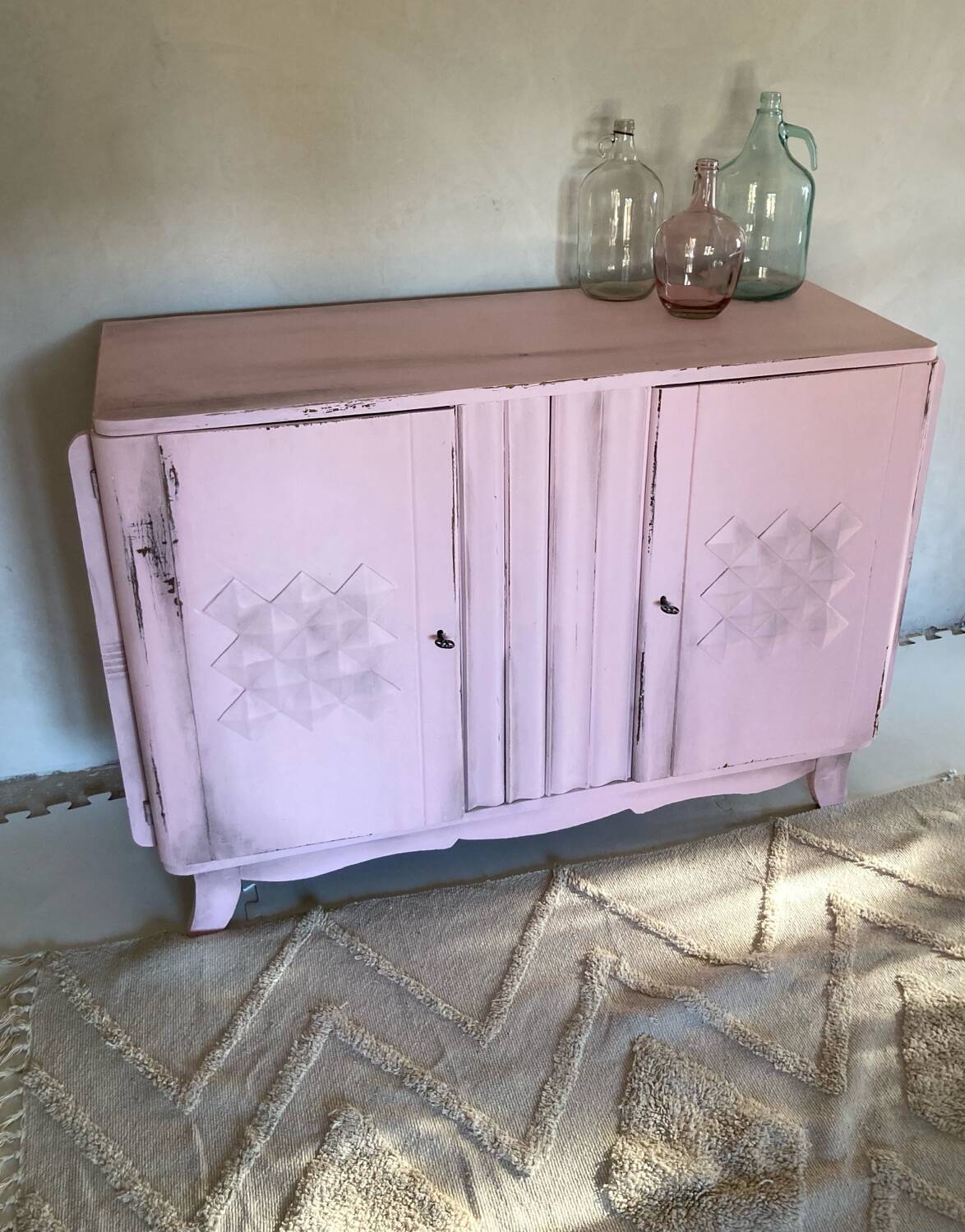 Buffet art déco rose pâle