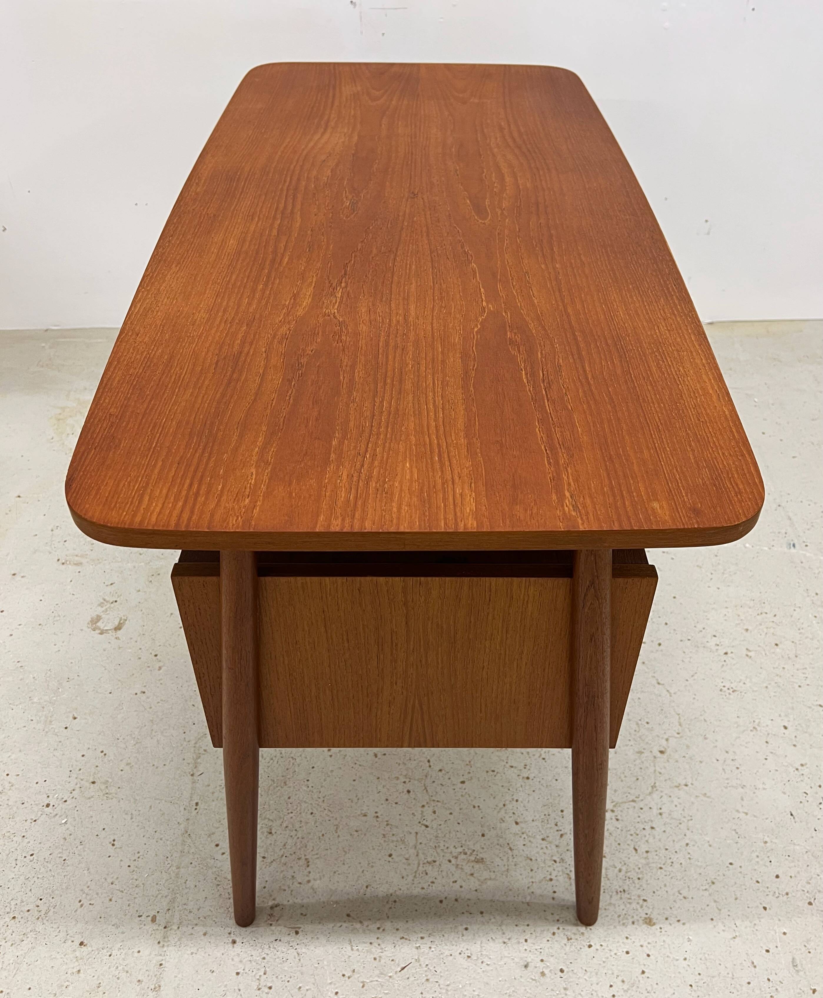 Petite Teak Desk by Gunnar Nielsen for Tibergaarden