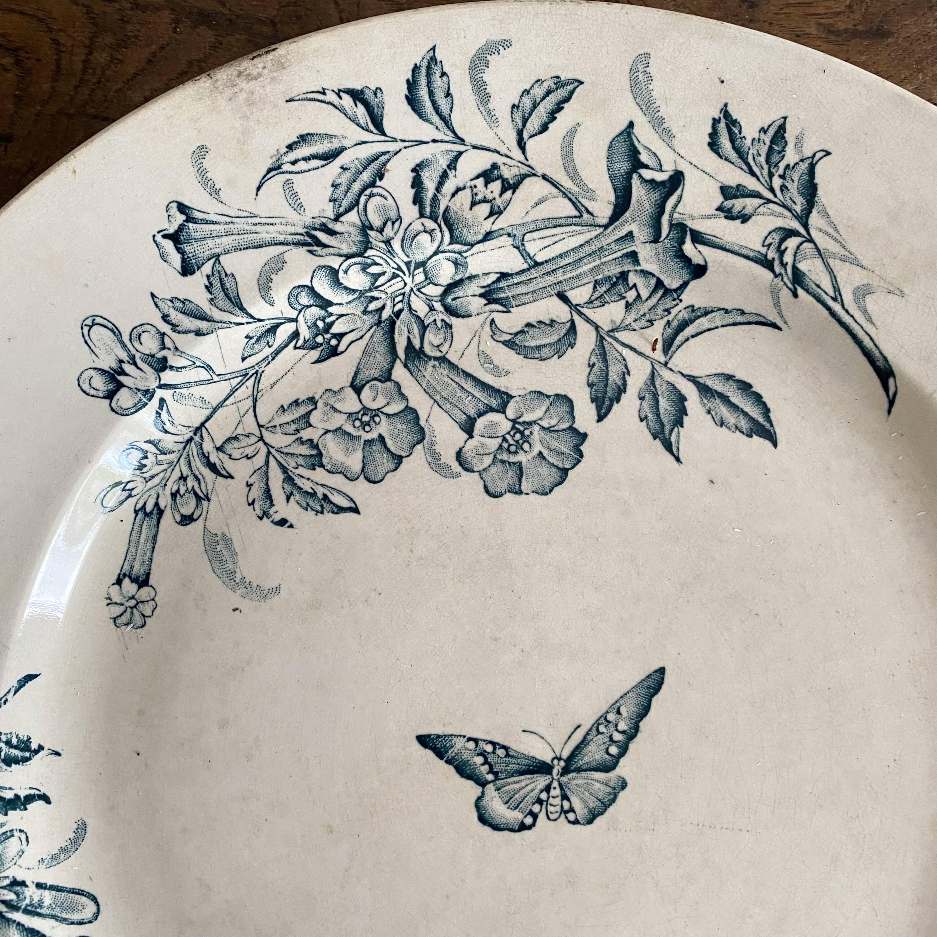 Round ironstone dish Badonviller "Jasmin" butterfly