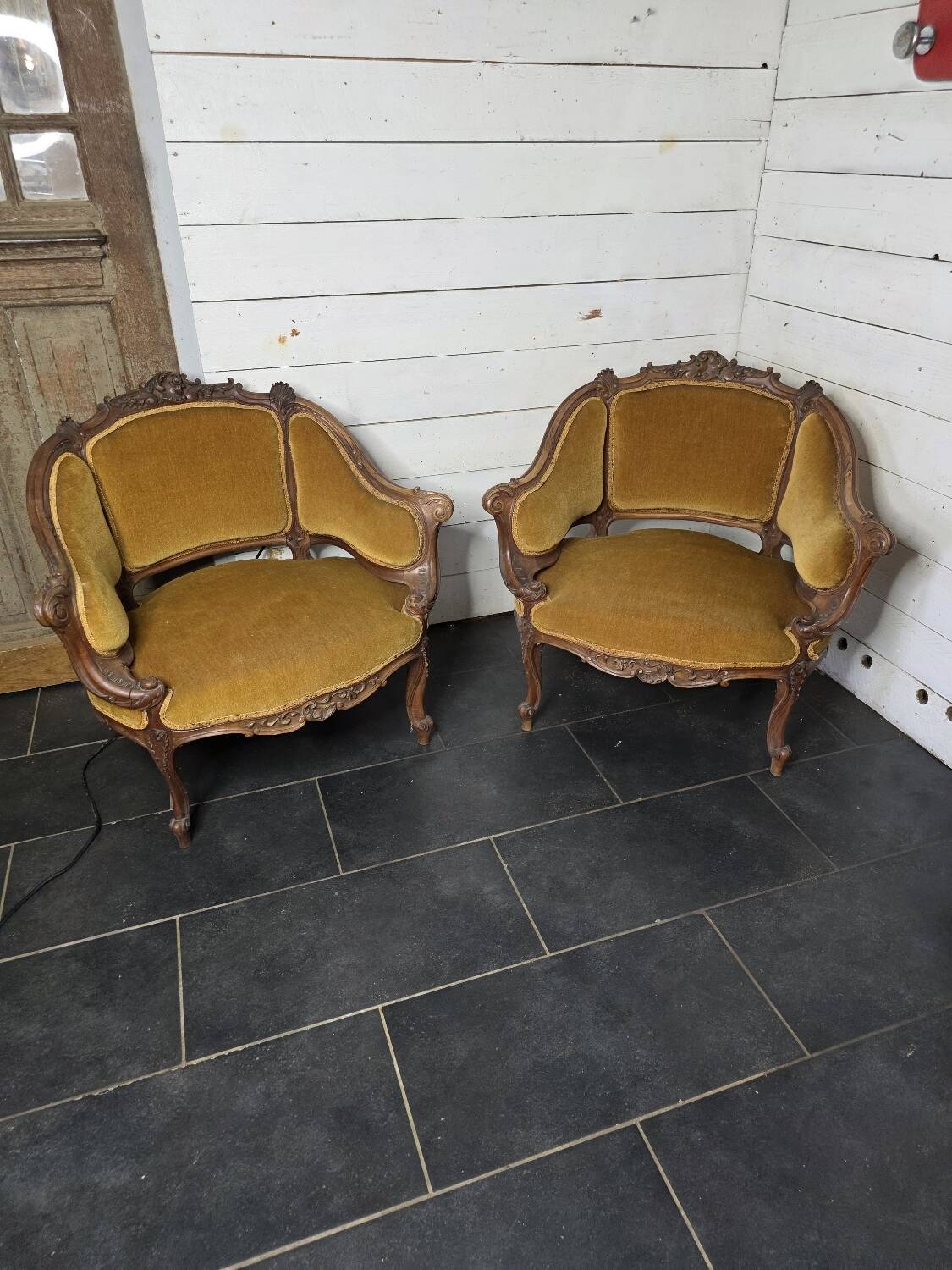 Paire de fauteuils marquise style Louis XV