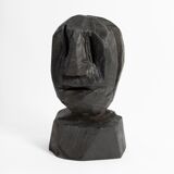 Bust R. Khavro