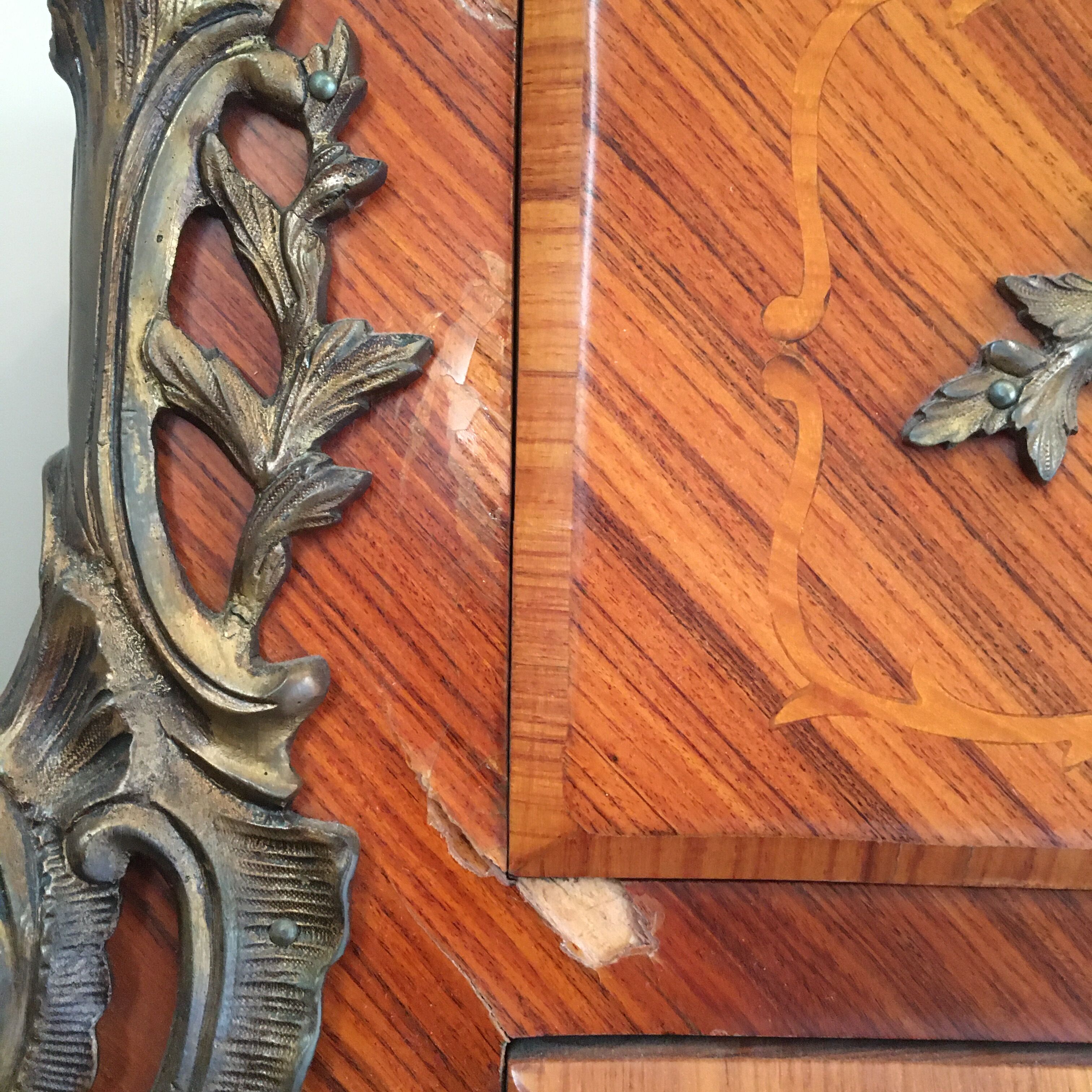 Commode tombeau marqueterie style louis xv