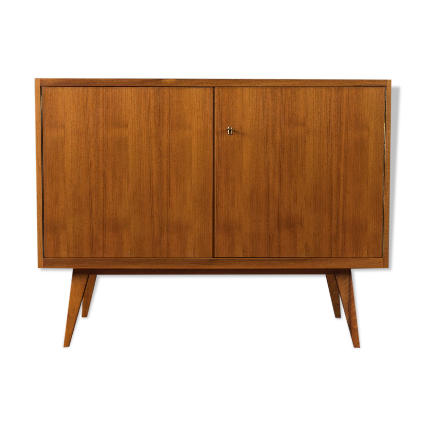 1950s dresser
