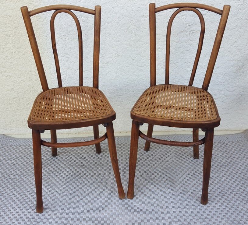 Bistro chair duo