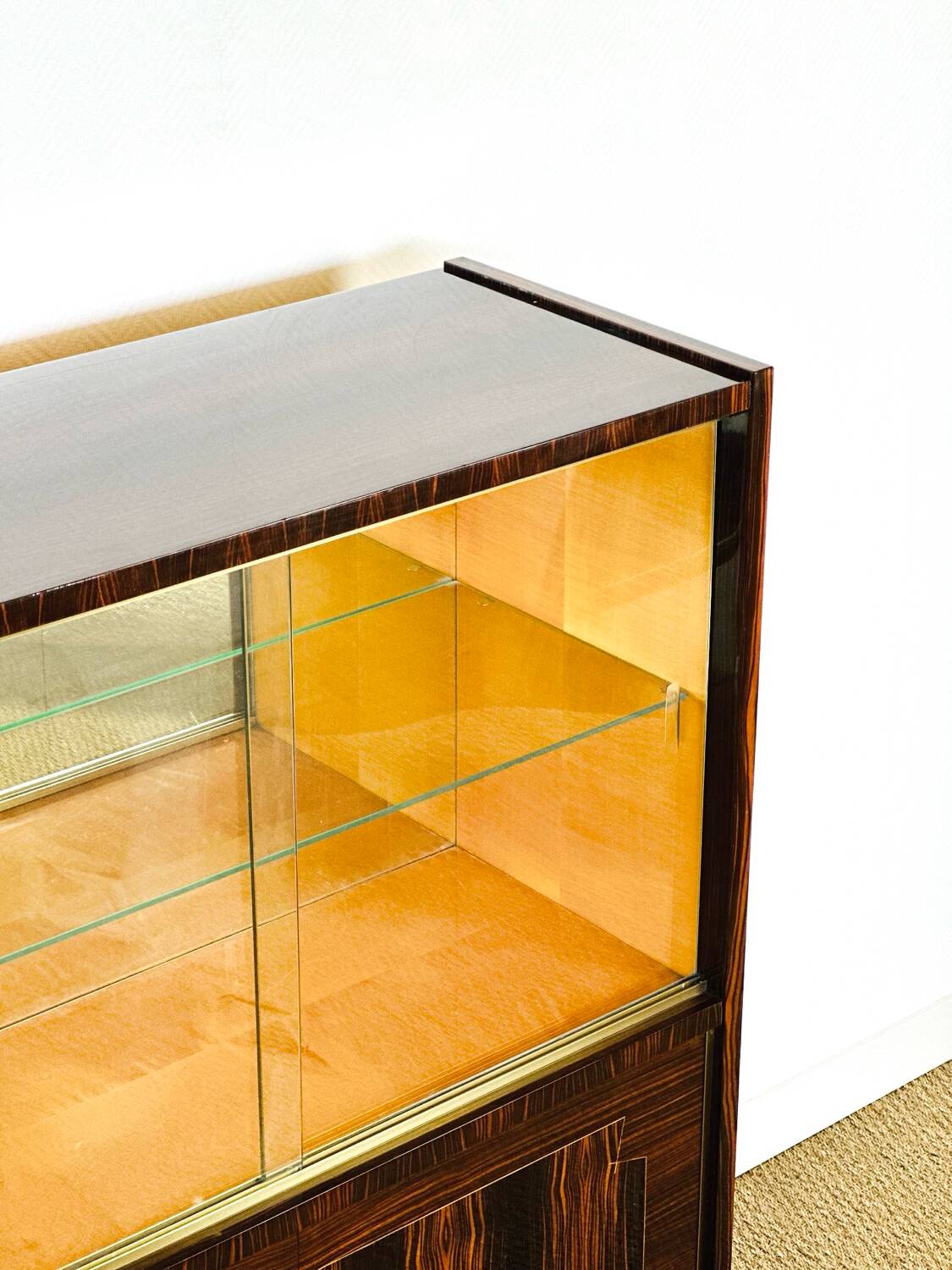 Art Deco display cabinet 1940