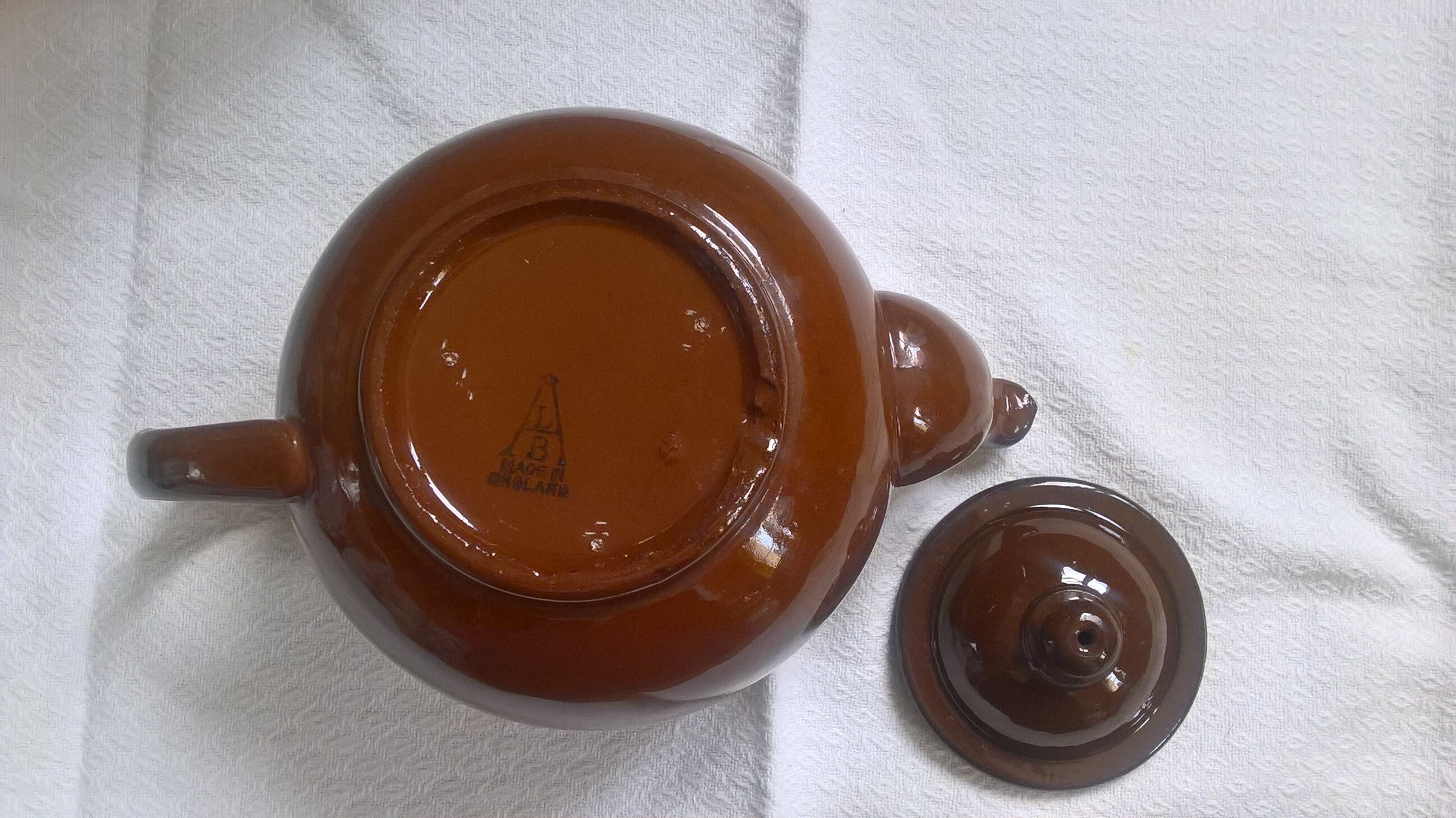 Théière anglaise Brown Betty ALB