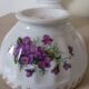 Bols anciens en porcelaine .