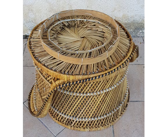 Island-inspired rattan armchair