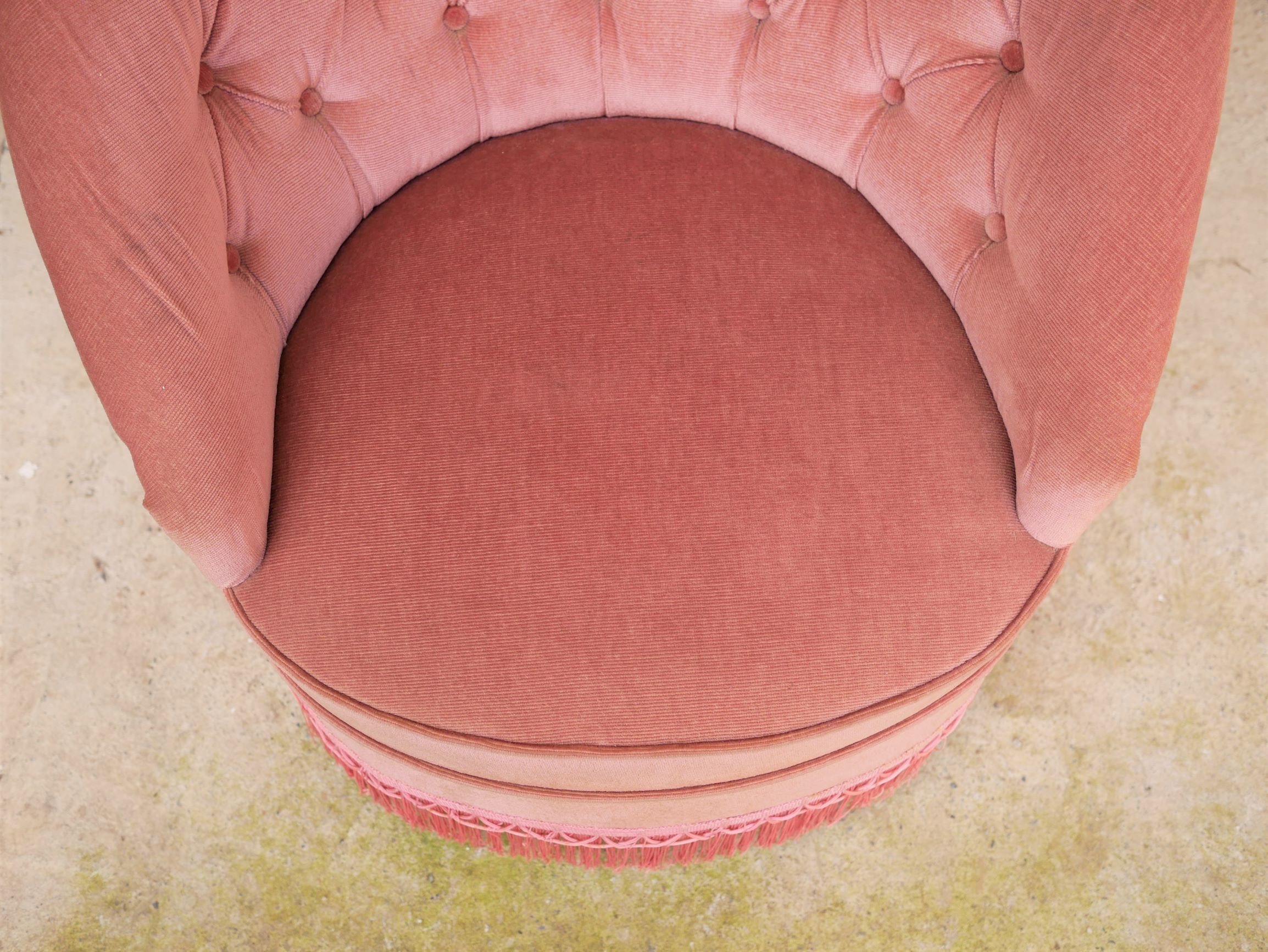 Old pink vintage padded "toad" chair