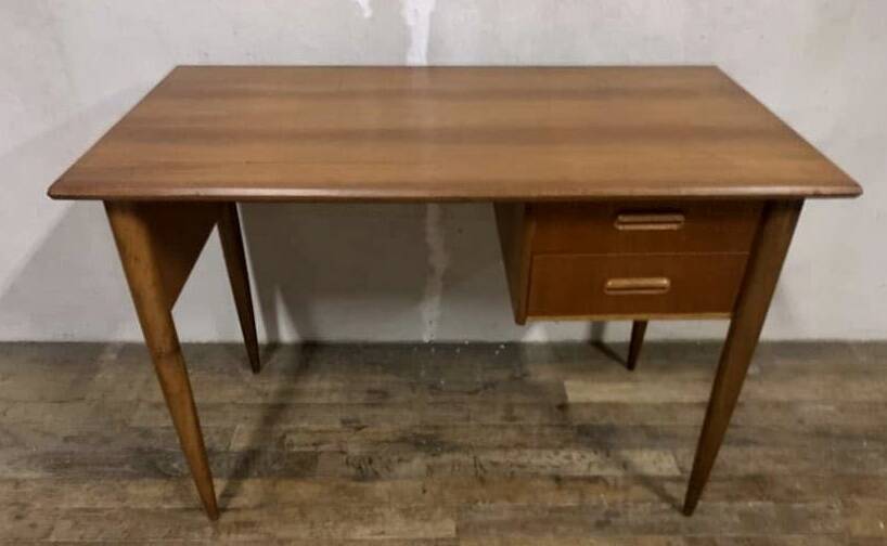 Scandinavian teak desk from the 1960s, length 110 cm