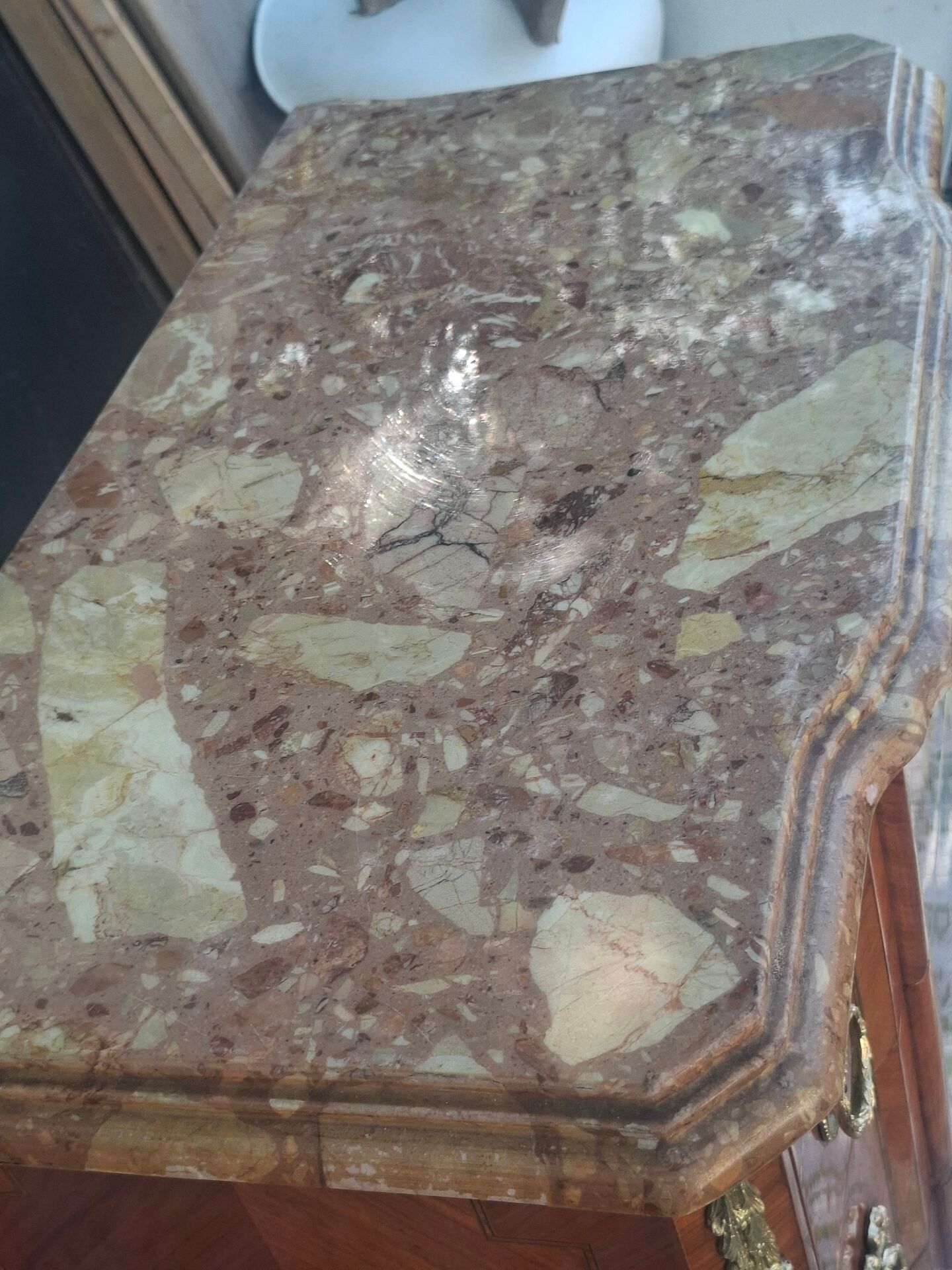 Commode en marqueterie 8