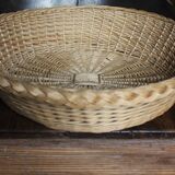 Vintage wicker round basket