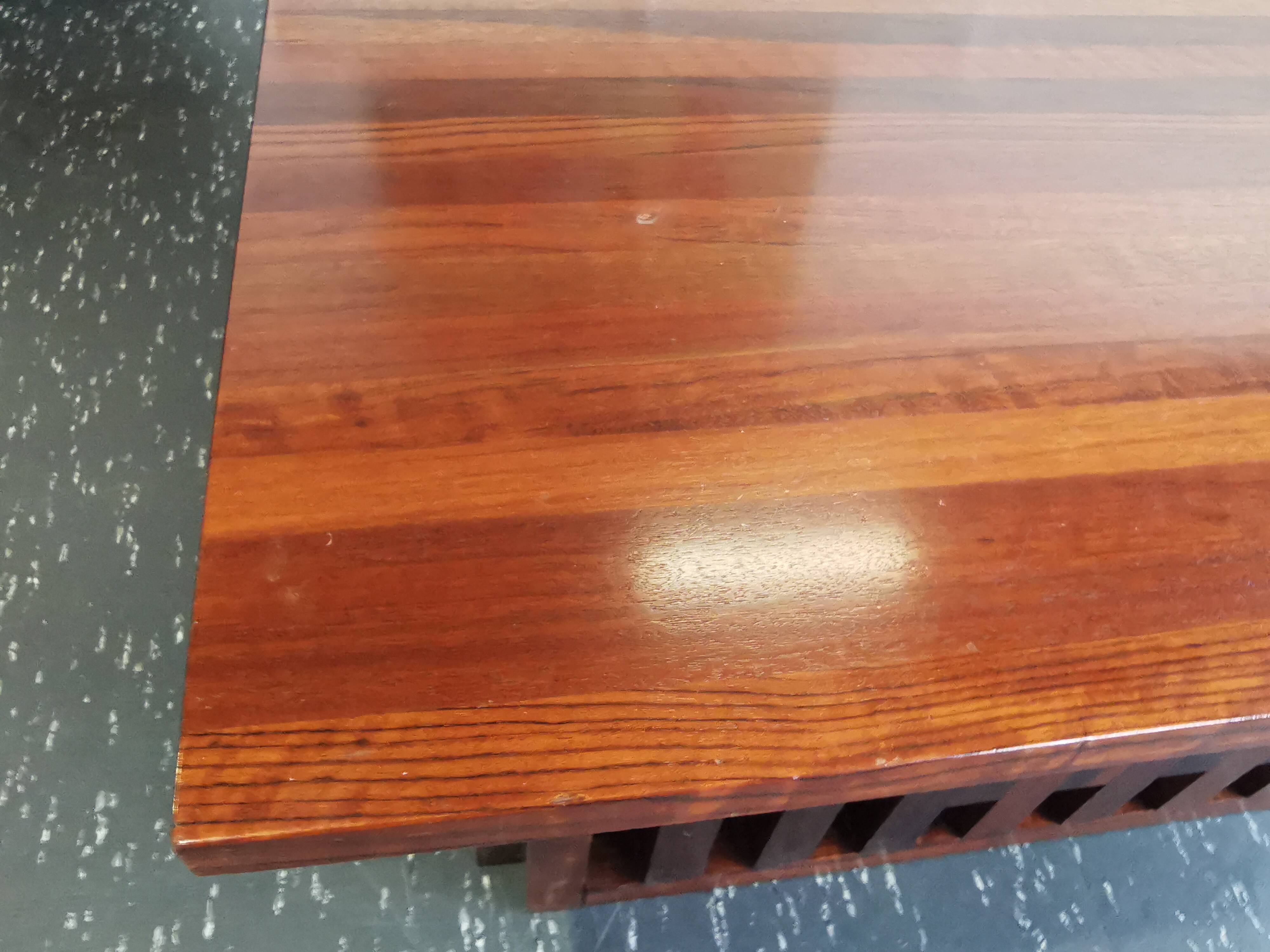 Table basse XL design vintage en bois exotique