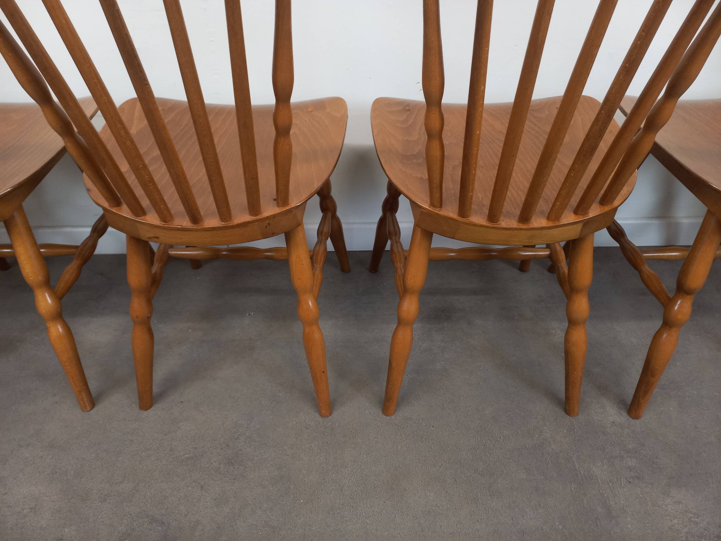 Set of 6 Baumann Tacoma bistro chairs