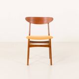 Chaise danoise en teck par Farstrup, années 1970