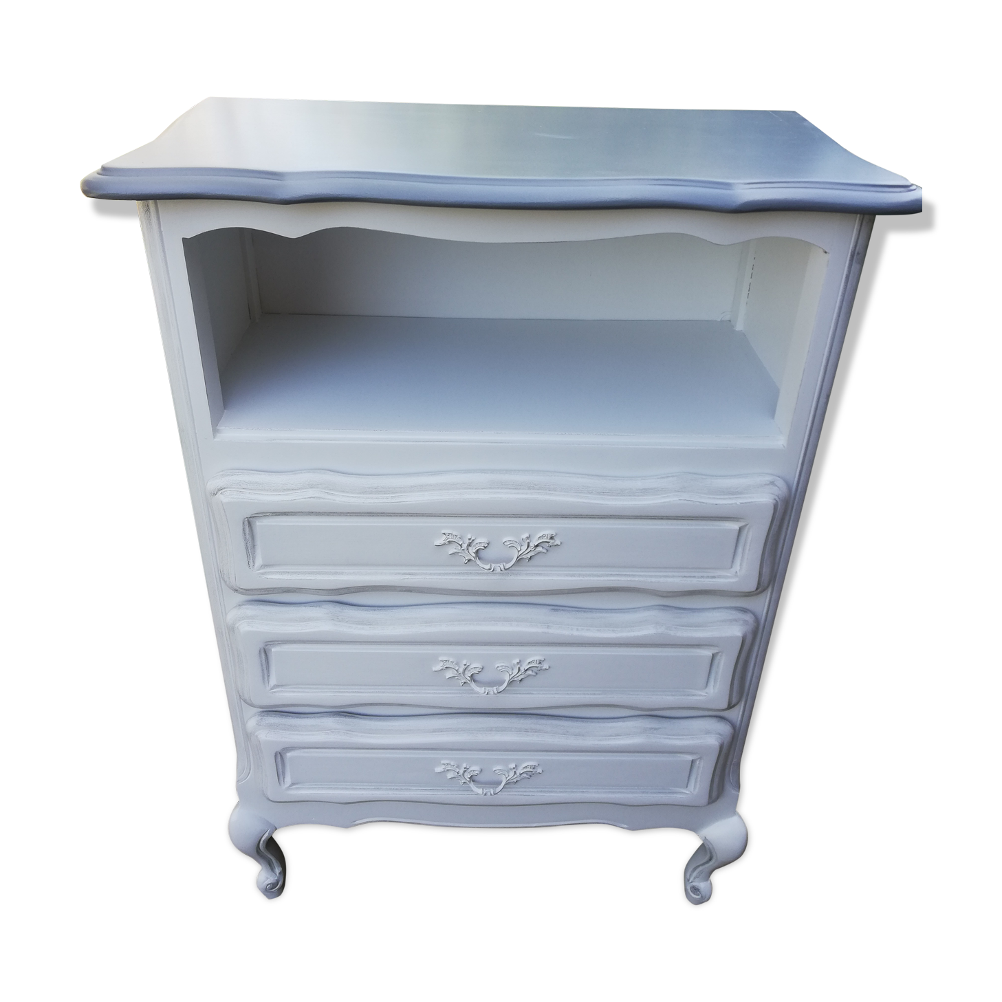 Small cabinet with drawers