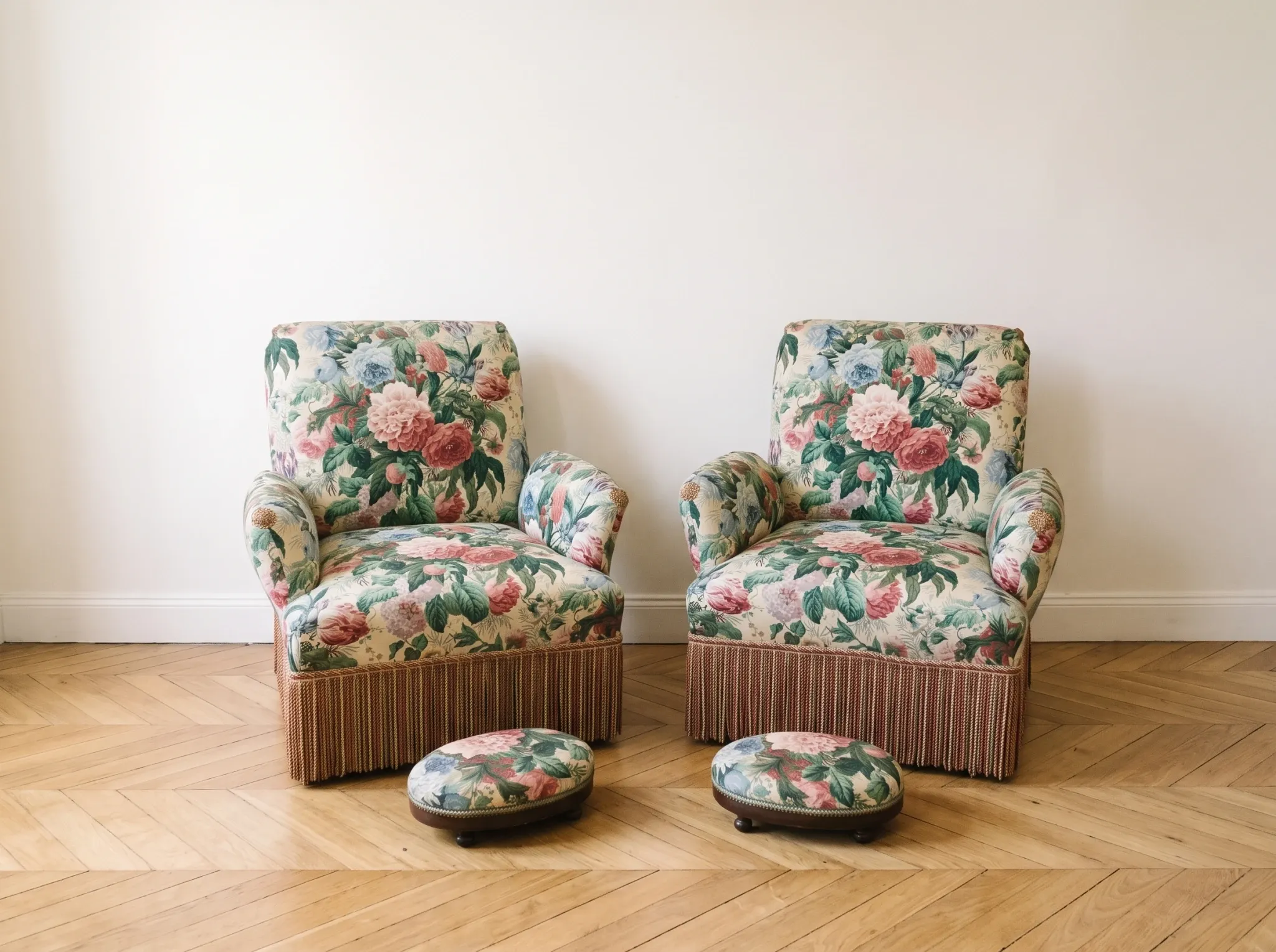 Set of 2 Napoleon III armchairs and footstool, floral fabric