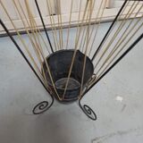Iron umbrella rack and scoubidou