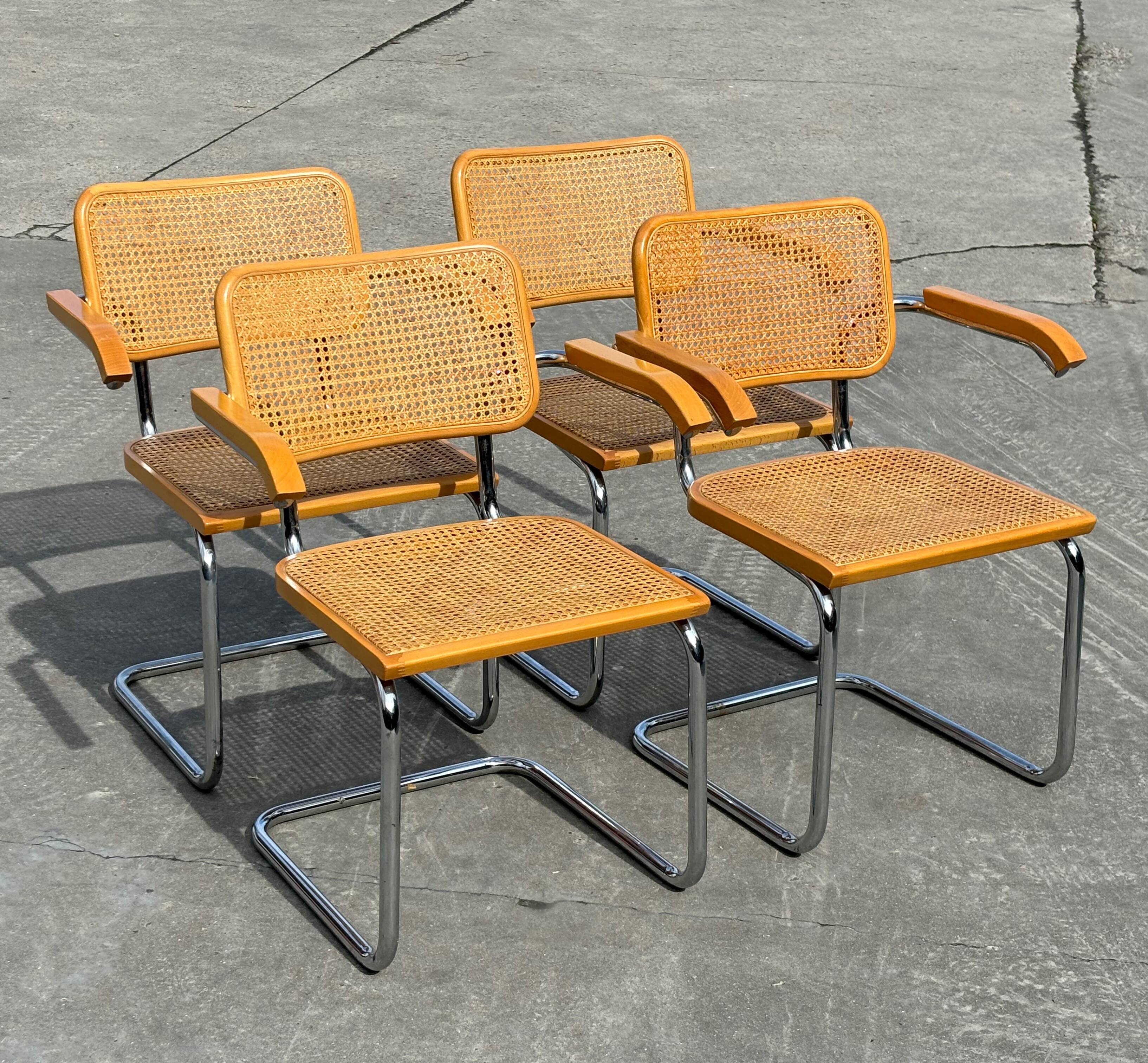 Set of 4 Cesca chairs model B64 with armrests Cesca Marcel breuer design