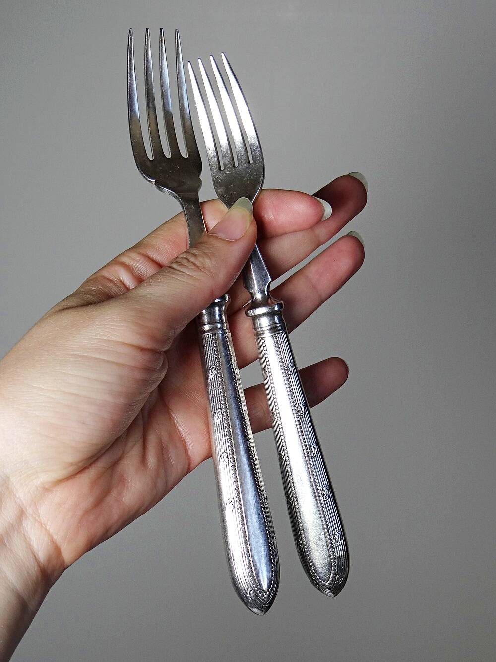 Antique Mappin & Webb silver plated dessert or dessert forks