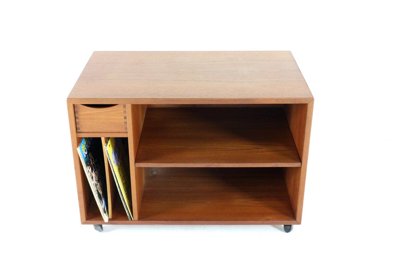 Vintage Dyrlund teak audio cabinet 'Glämmel'