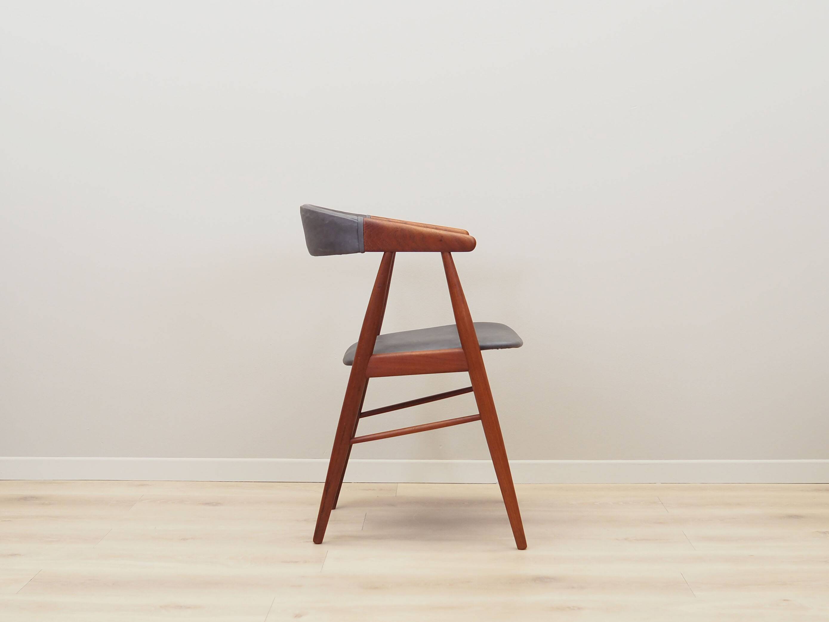Set of four teak chairs, Danish design, 1960s, designer: Ejner Larsen & Aks