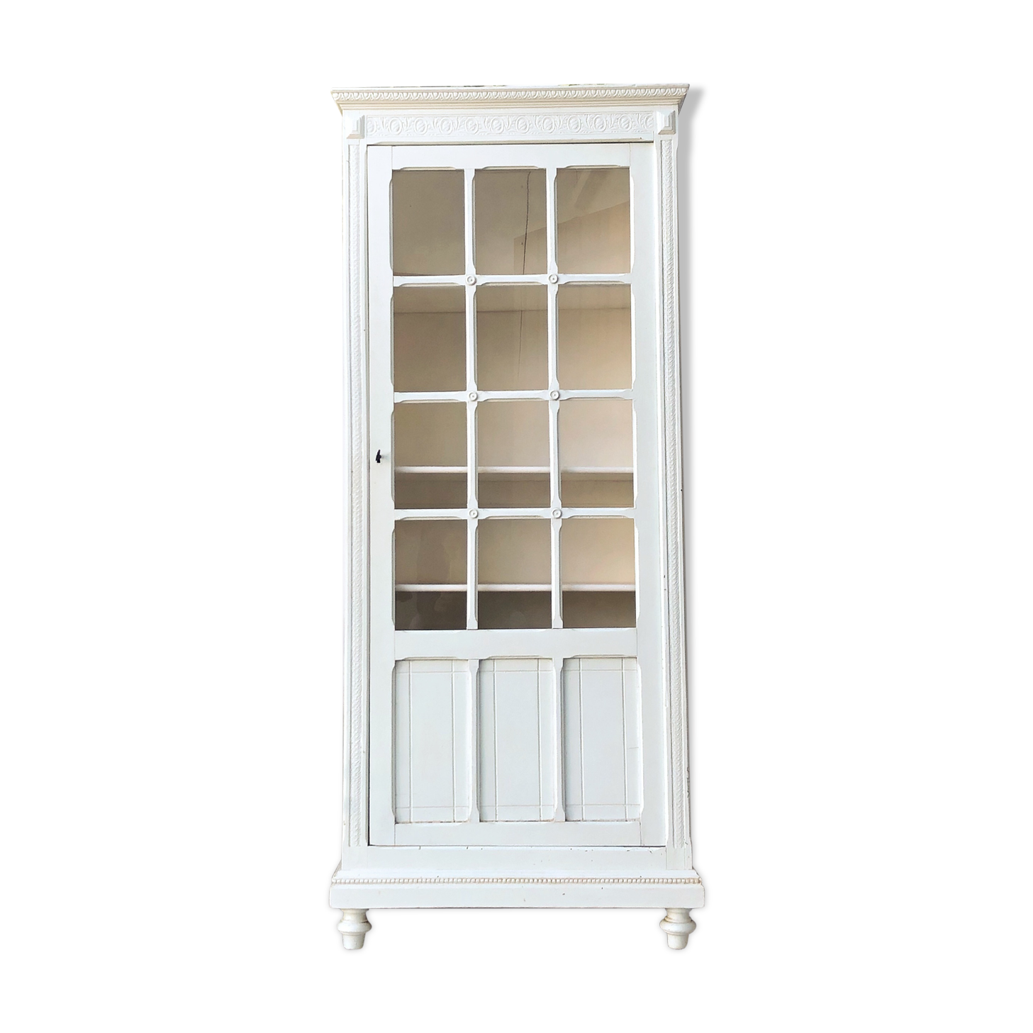 Glass-glazed Parisian wardrobe