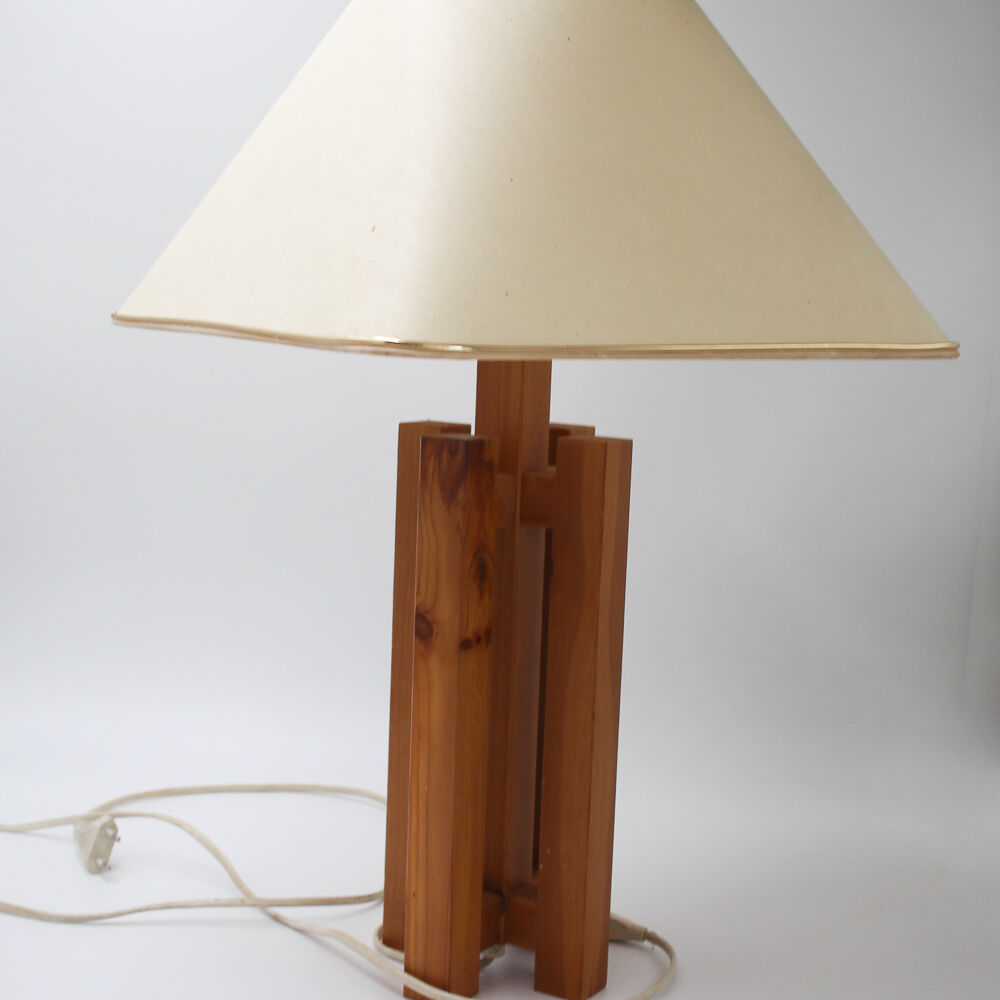 Cruciform wood lamp "Scandinavian"