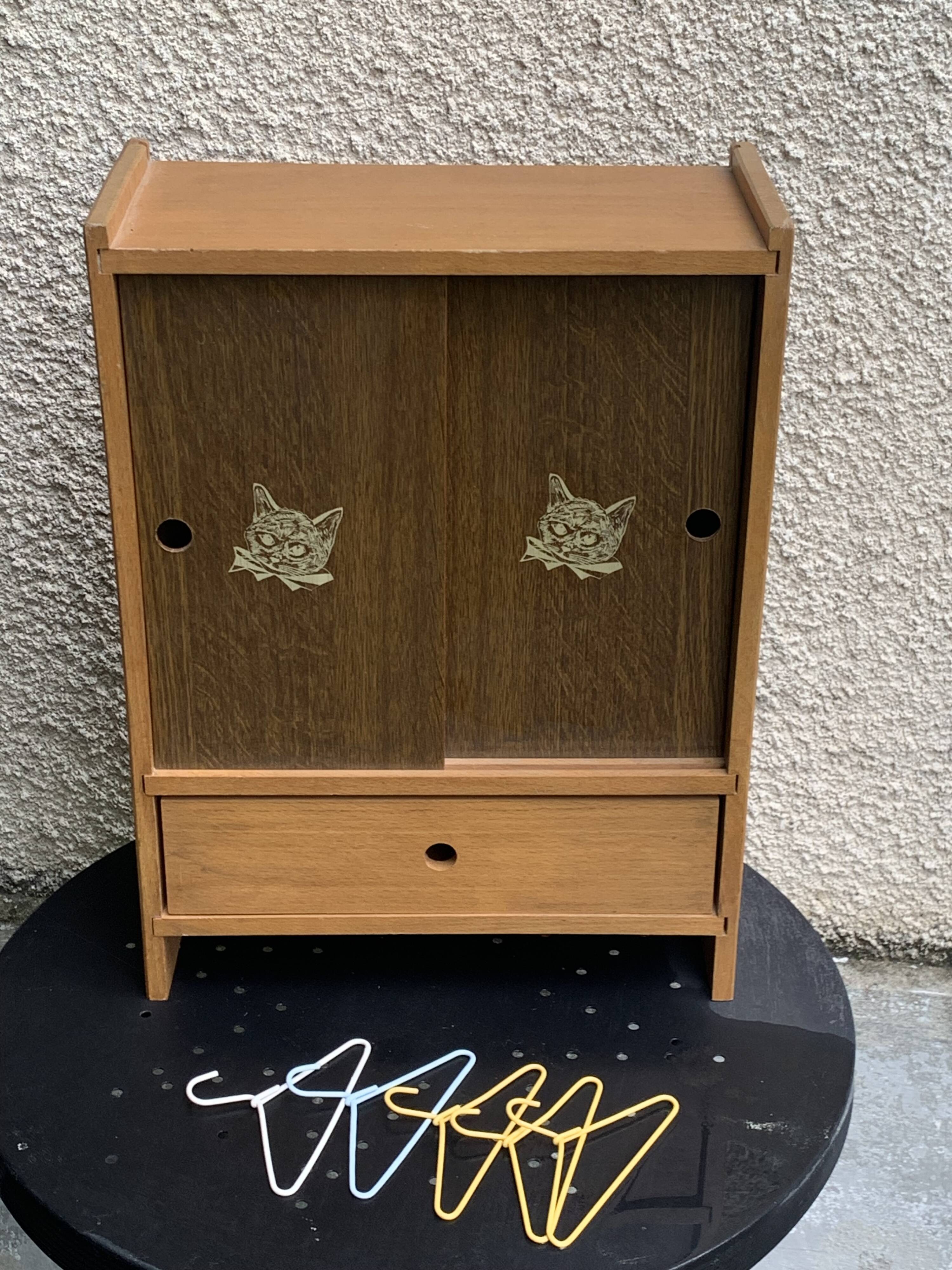 WALLFID Armoire Pour Poupées Avec Support – Mini Penderie